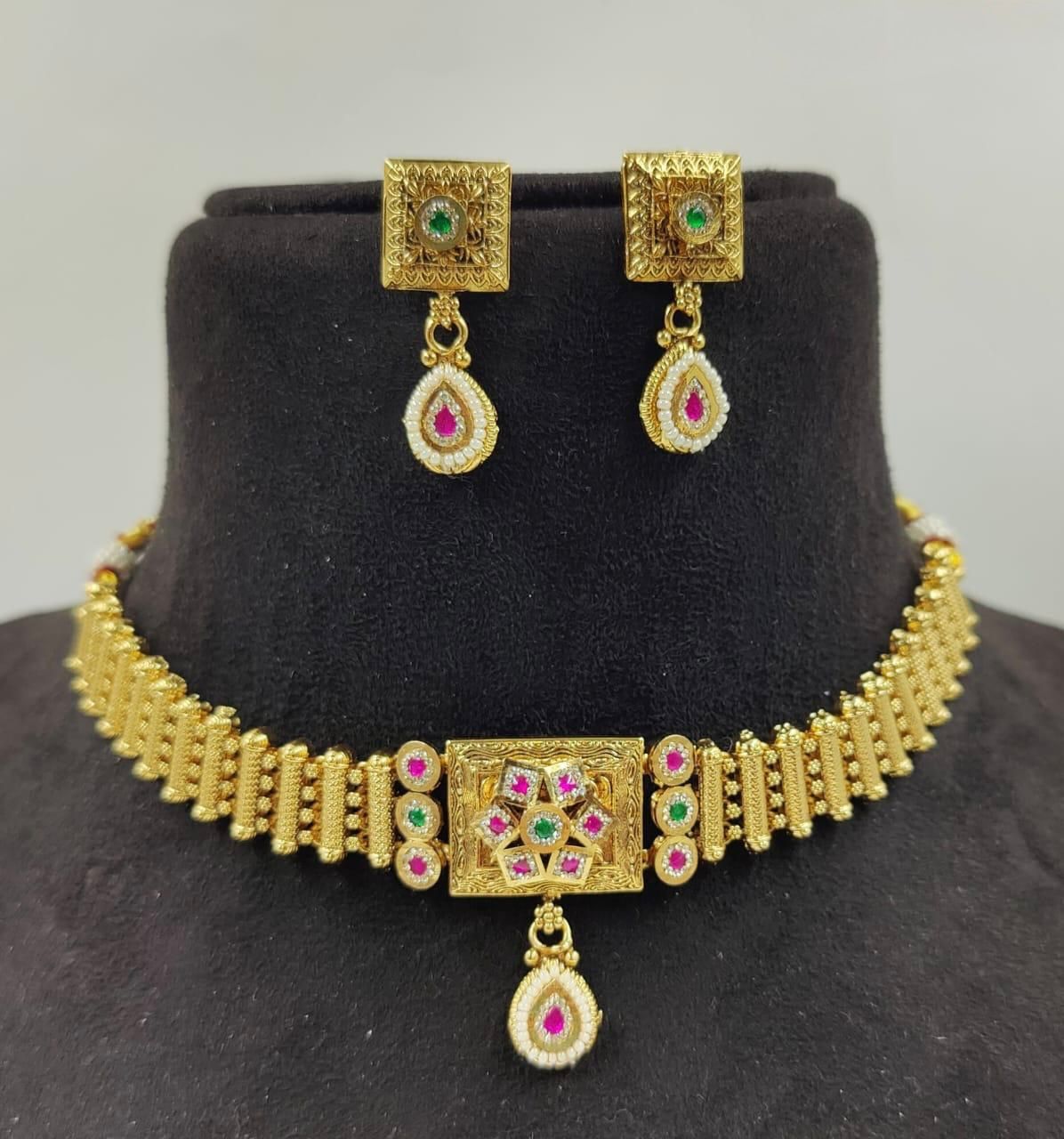 Swarovski Necklace Design 2