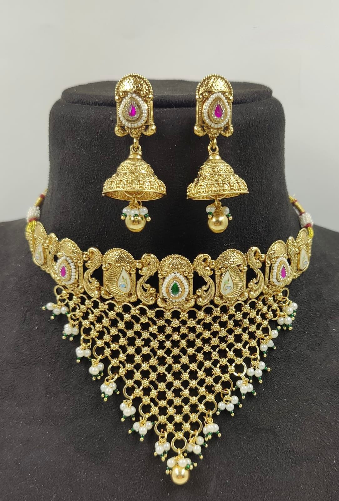 Swarovski Jalar Necklace Design 2