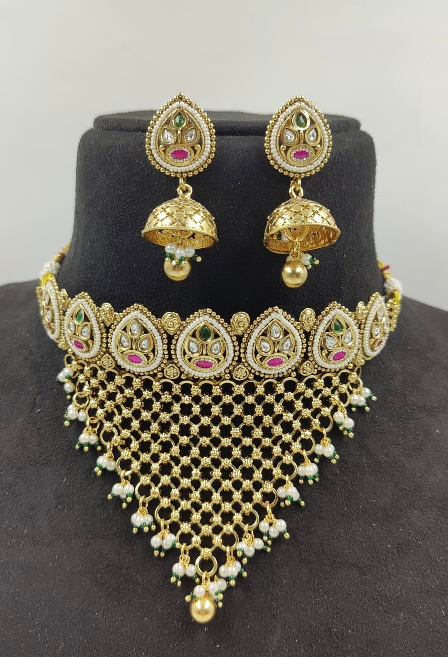 Swarovski Jalar Necklace Design 4